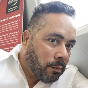 Meet your Posher, Jose